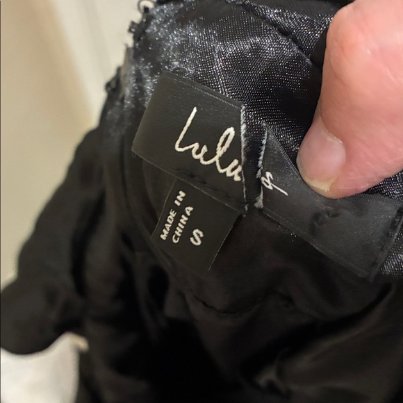 Lulus nwot Black tiered maxi dress - Picture 6 of 6